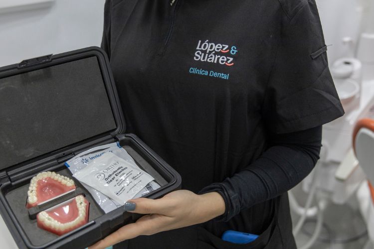 alineadores transparentes invisalign